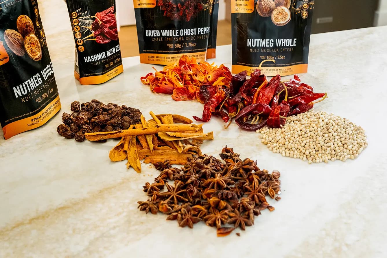 5Senses spices scattered on a table